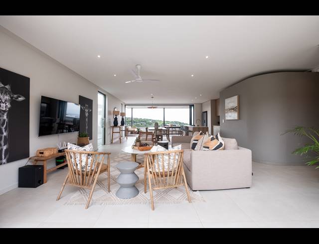 4 BEDROOM TOWNHOUSE FOR SALE IN ZULULAMI LUXURY COASTAL ESTATE